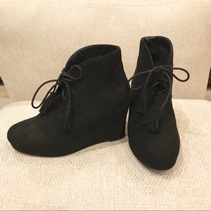 Report Black Lace Up Ankle Boots